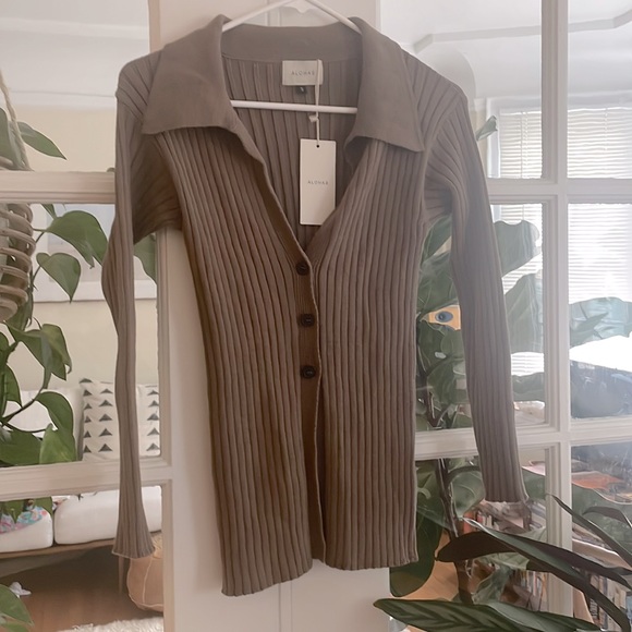 SET Alohas Icon knit cardigan and pant set - Picture 6 of 12